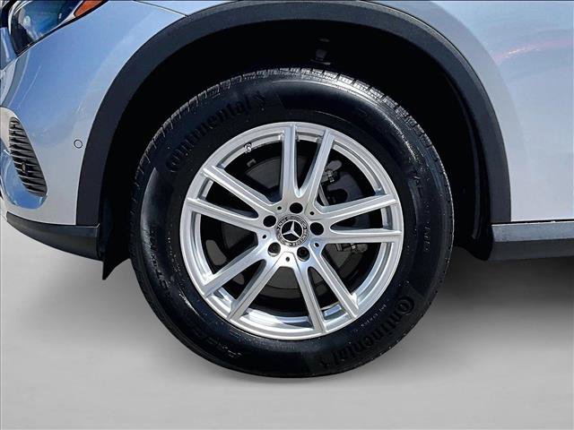 Used 2025 Mercedes-Benz GLC 300 image 10