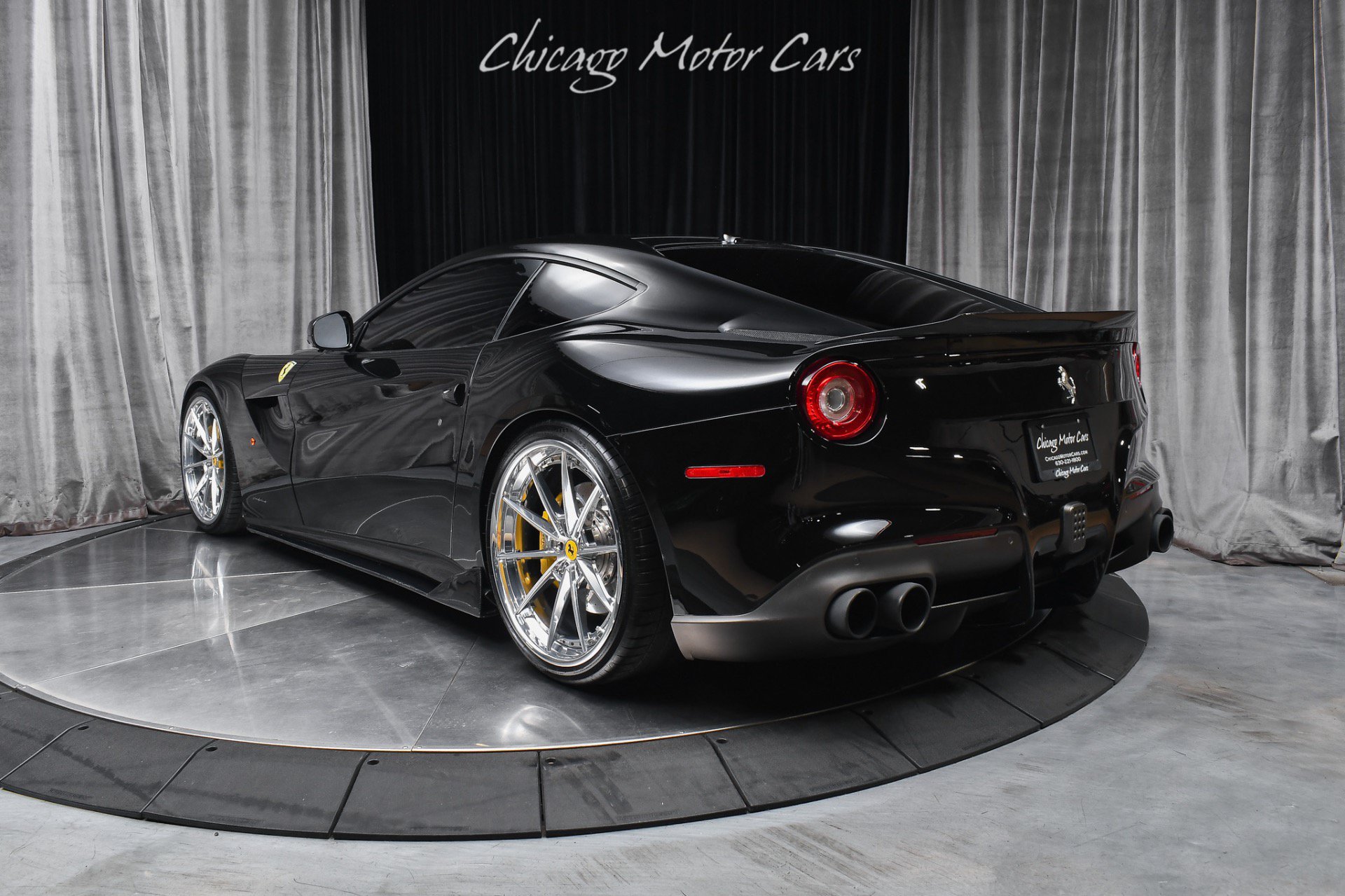 Used 2013 Ferrari F12 Berlinetta RWD image 27