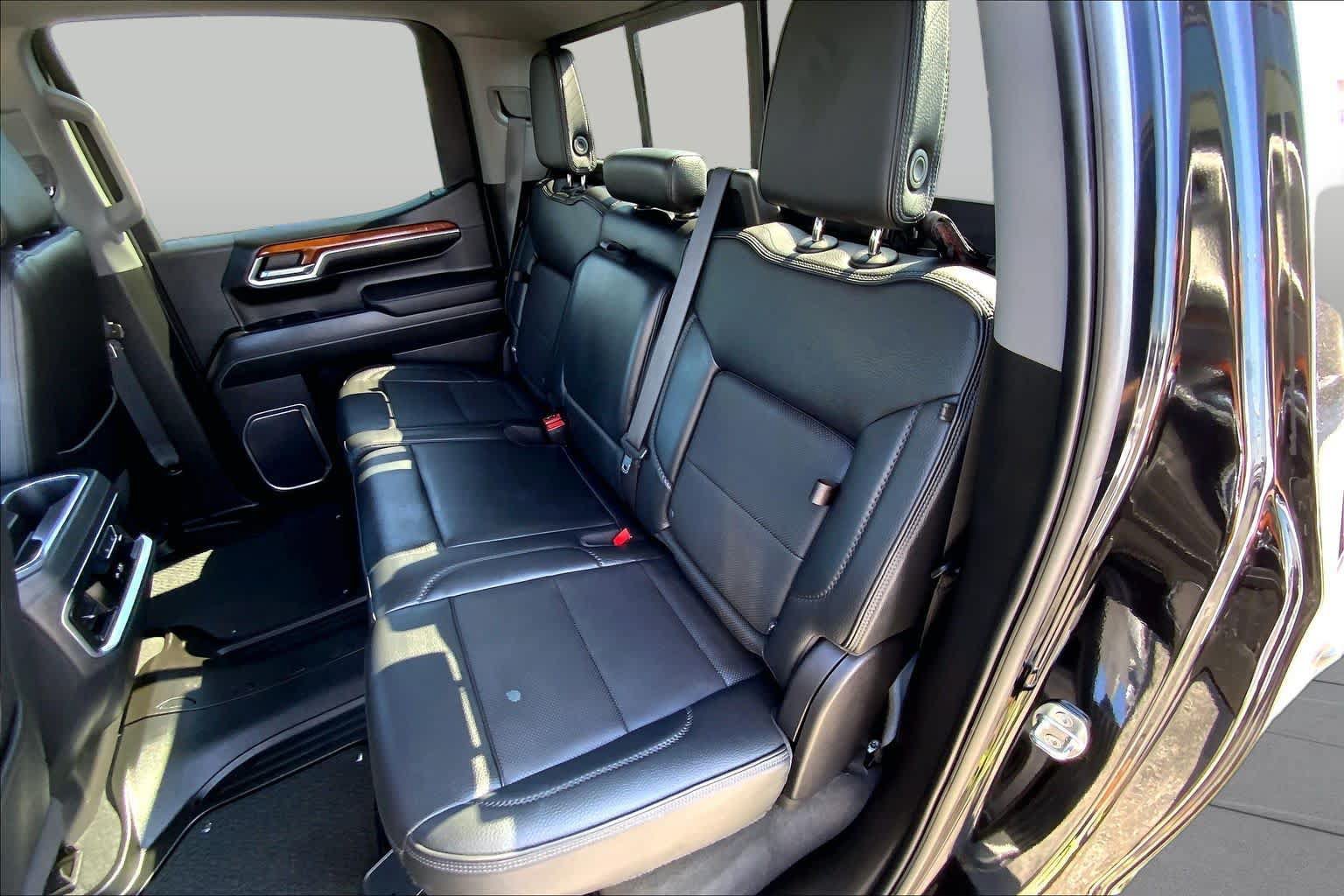 Used 2023 GMC Sierra 1500 Denali AWD/4WD image 19