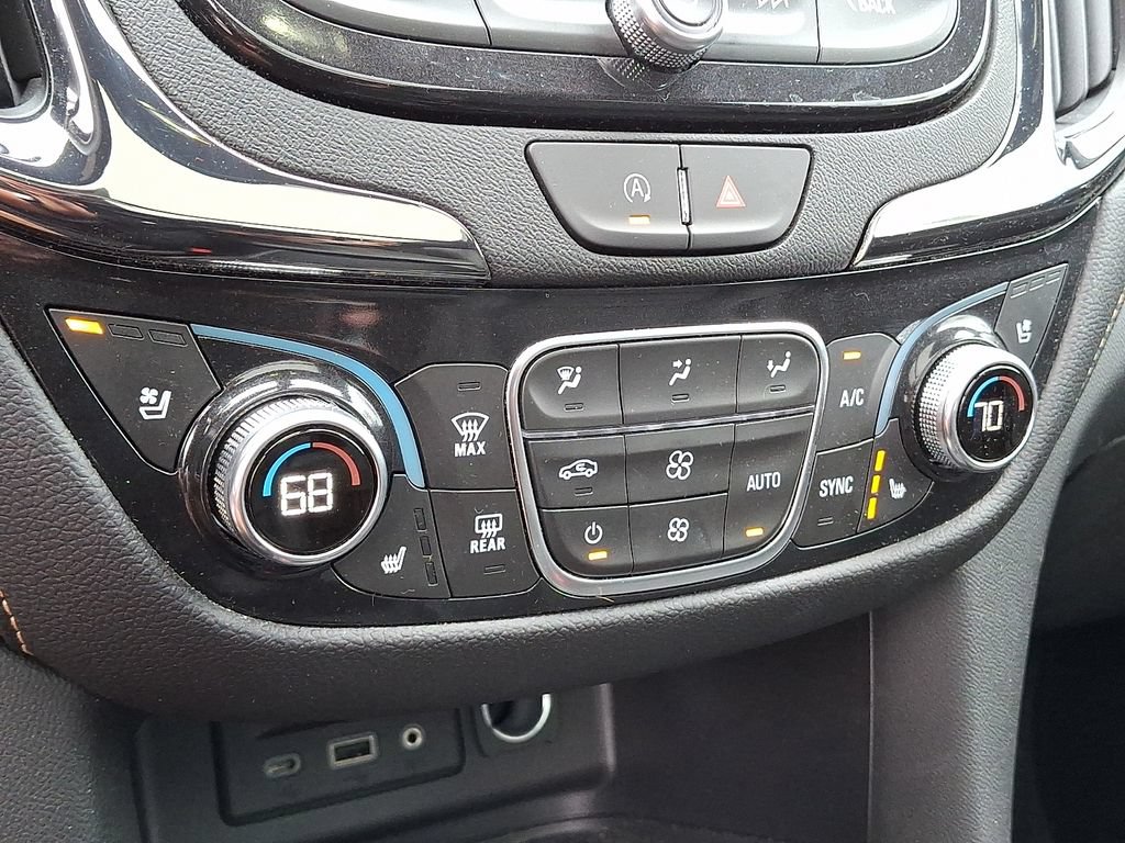 Used 2024 Chevrolet Equinox Premier AWD/4WD image 22