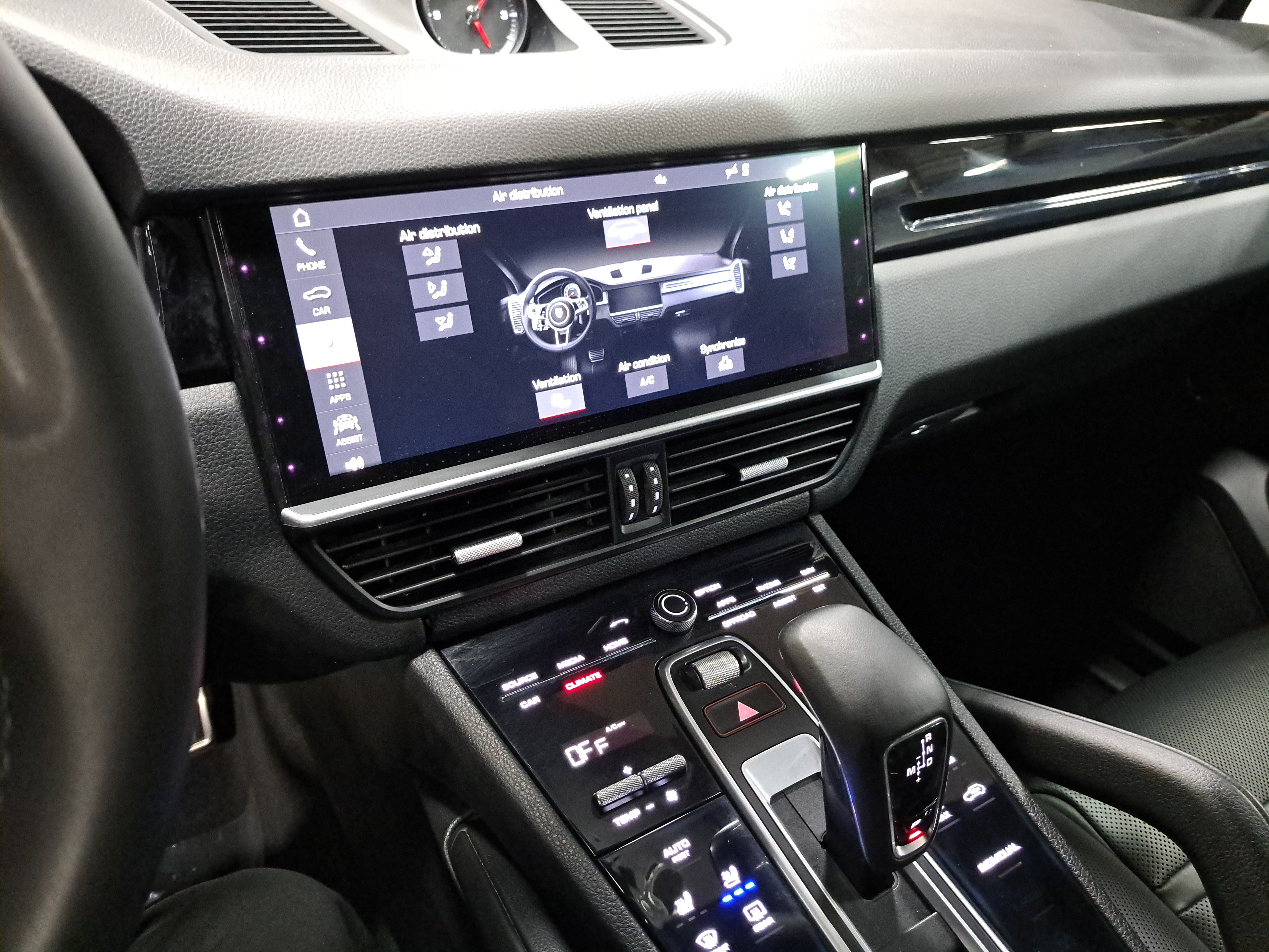 Used 2019 Porsche Cayenne S AWD/4WD image 20