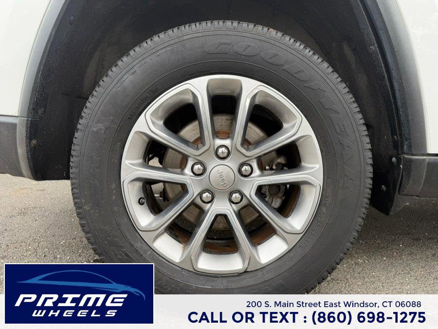 Used 2014 Jeep Grand Cherokee Limited AWD/4WD image 25