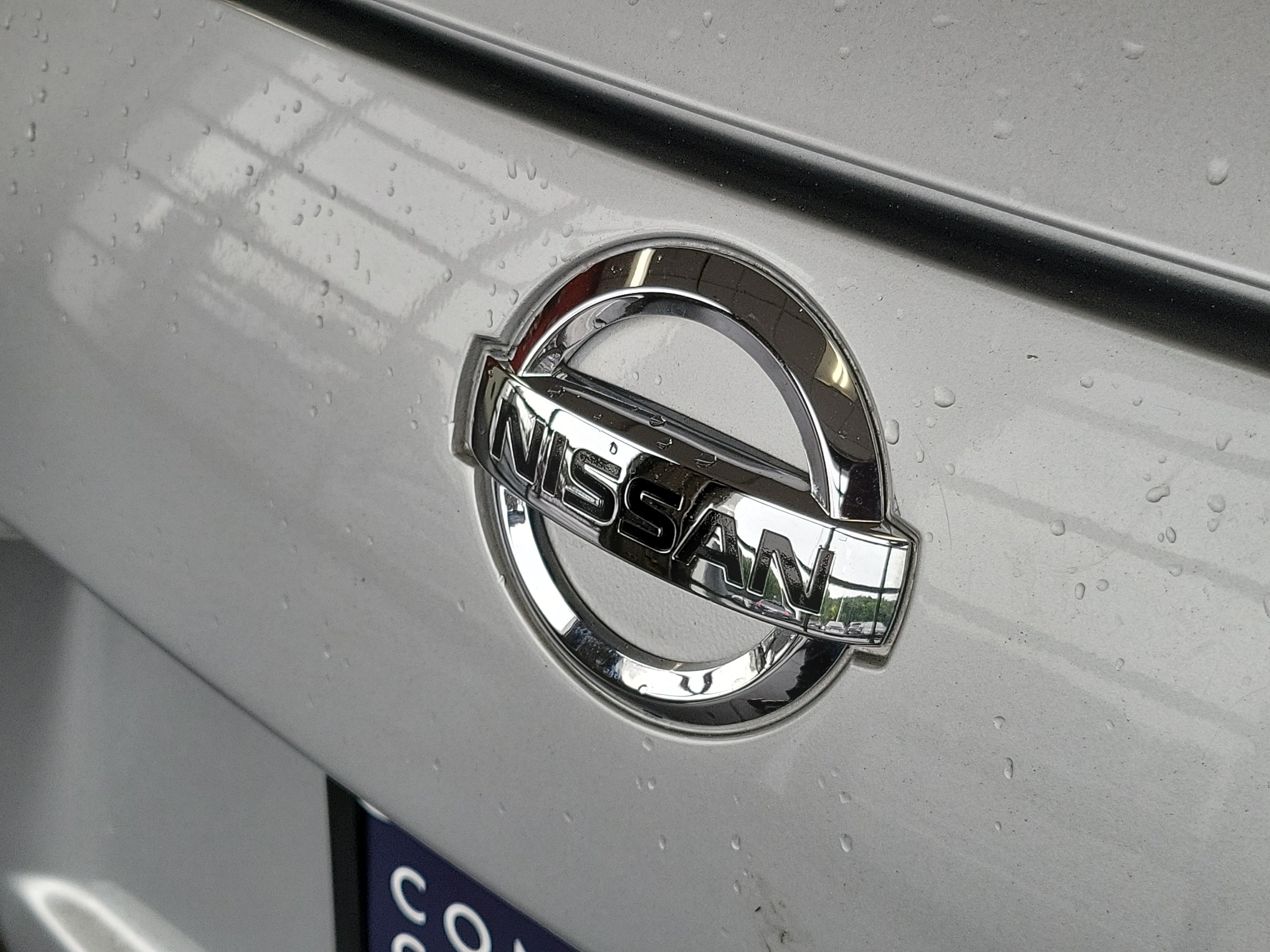 Used 2010 Nissan 370Z Coupe w/ Sport Pkg RWD image 9