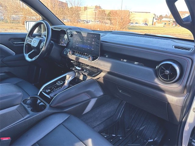 Used 2023 Chevrolet Colorado Z71 w/ Z71 Convenience Package 2 image 28