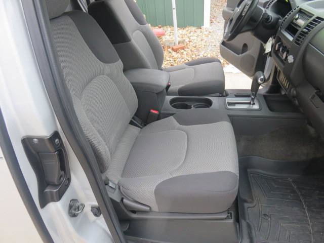 Used 2012 Suzuki Equator Premium image 19