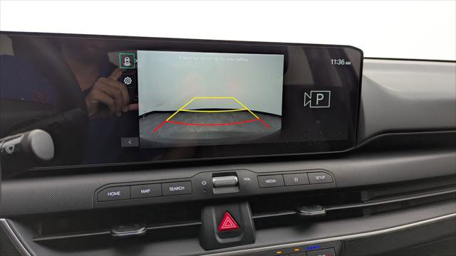 Used 2025 Kia K4 FWD image 27