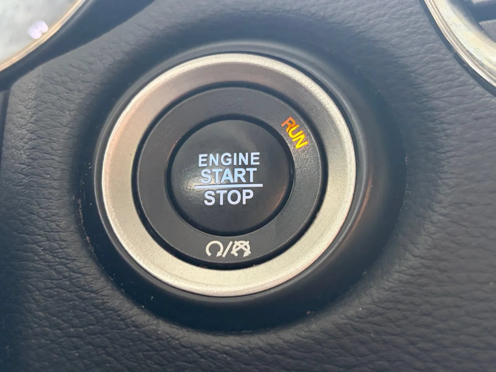 Used 2018 Dodge Durango GT w/ Premium Group AWD/4WD image 27