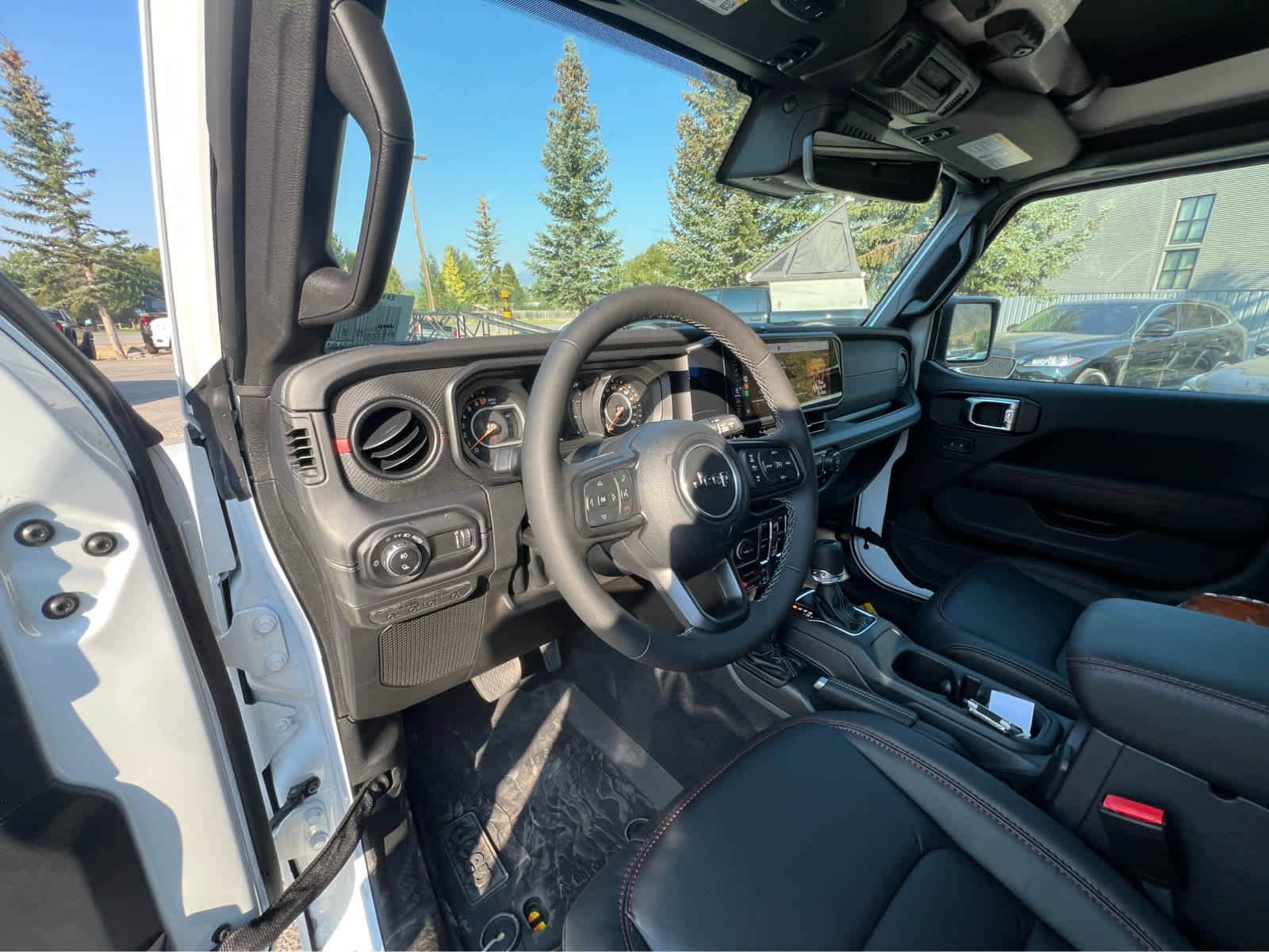 New 2025 Jeep Gladiator Rubicon image 20