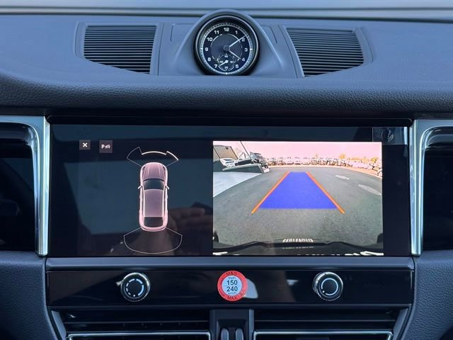 New 2026 Porsche Macan image 27