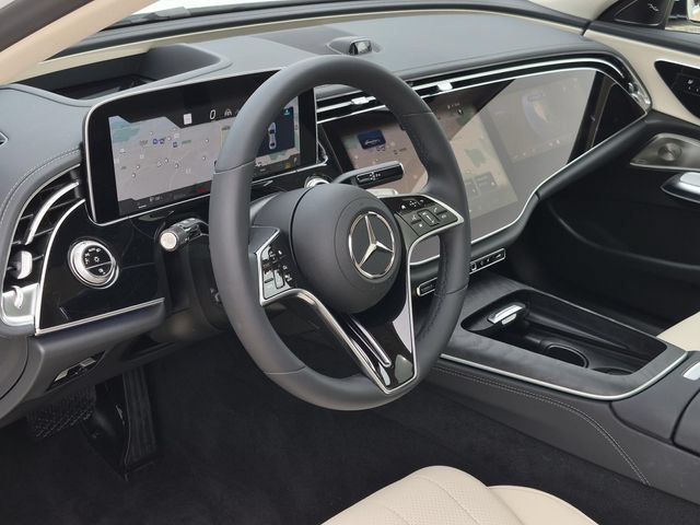 Used 2025 Mercedes-Benz E 350 Sedan image 13