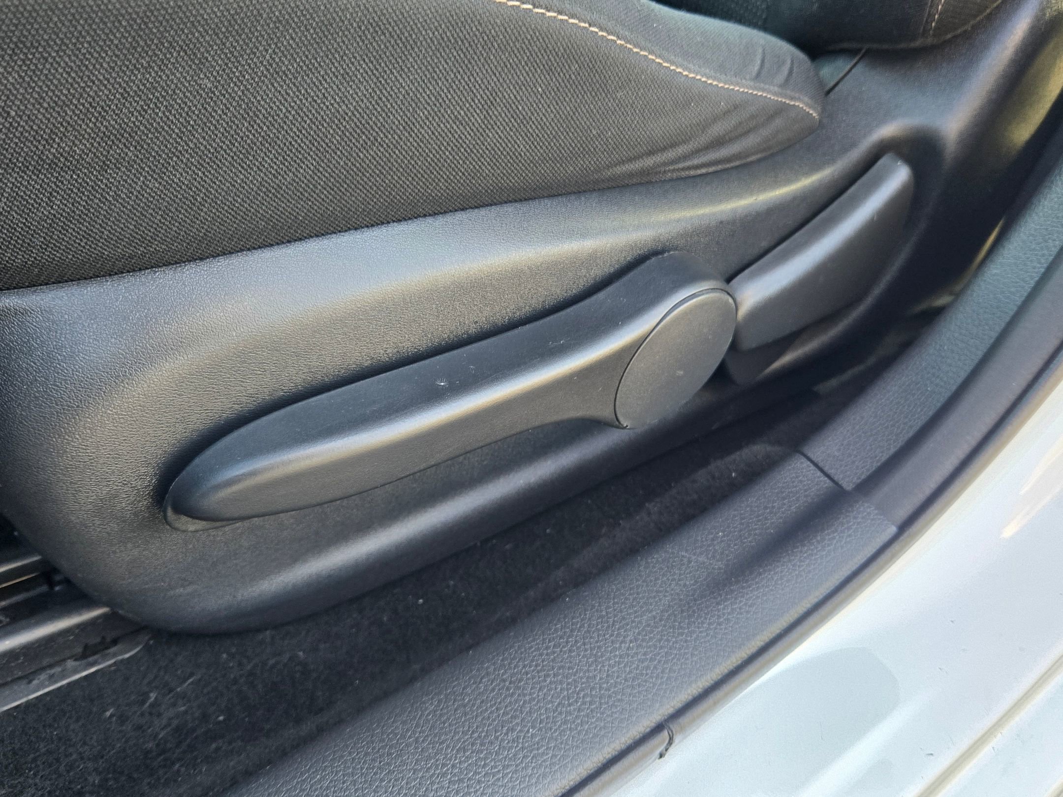 Used 2017 Nissan Sentra S FWD image 23