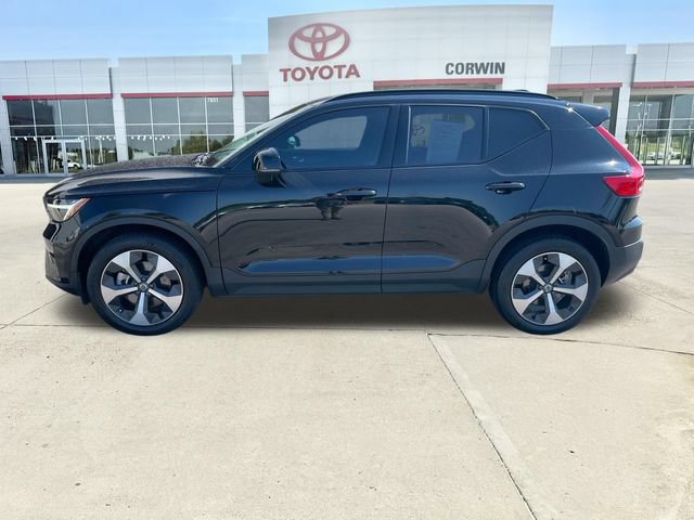 Used 2023 Volvo XC40 B5 Plus w/ Protection Package Premier AWD/4WD video 2