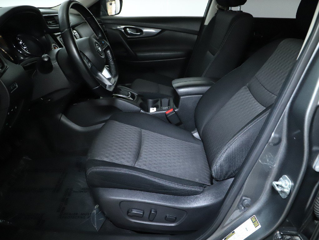 Used 2020 Nissan Rogue SV w/ Sun & Sound Touring Package AWD/4WD image 20