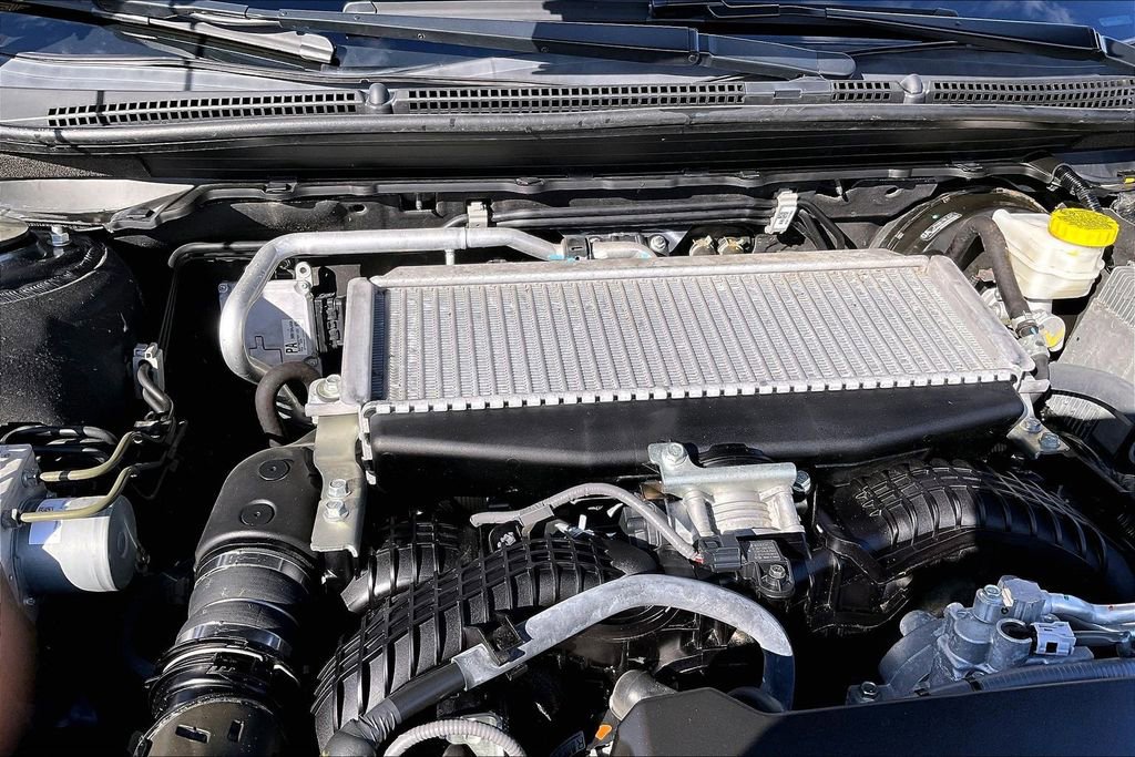 Used 2022 Subaru Outback Limited XT image 11