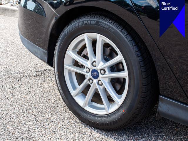 Certified 2018 Ford Focus SE FWD image 7