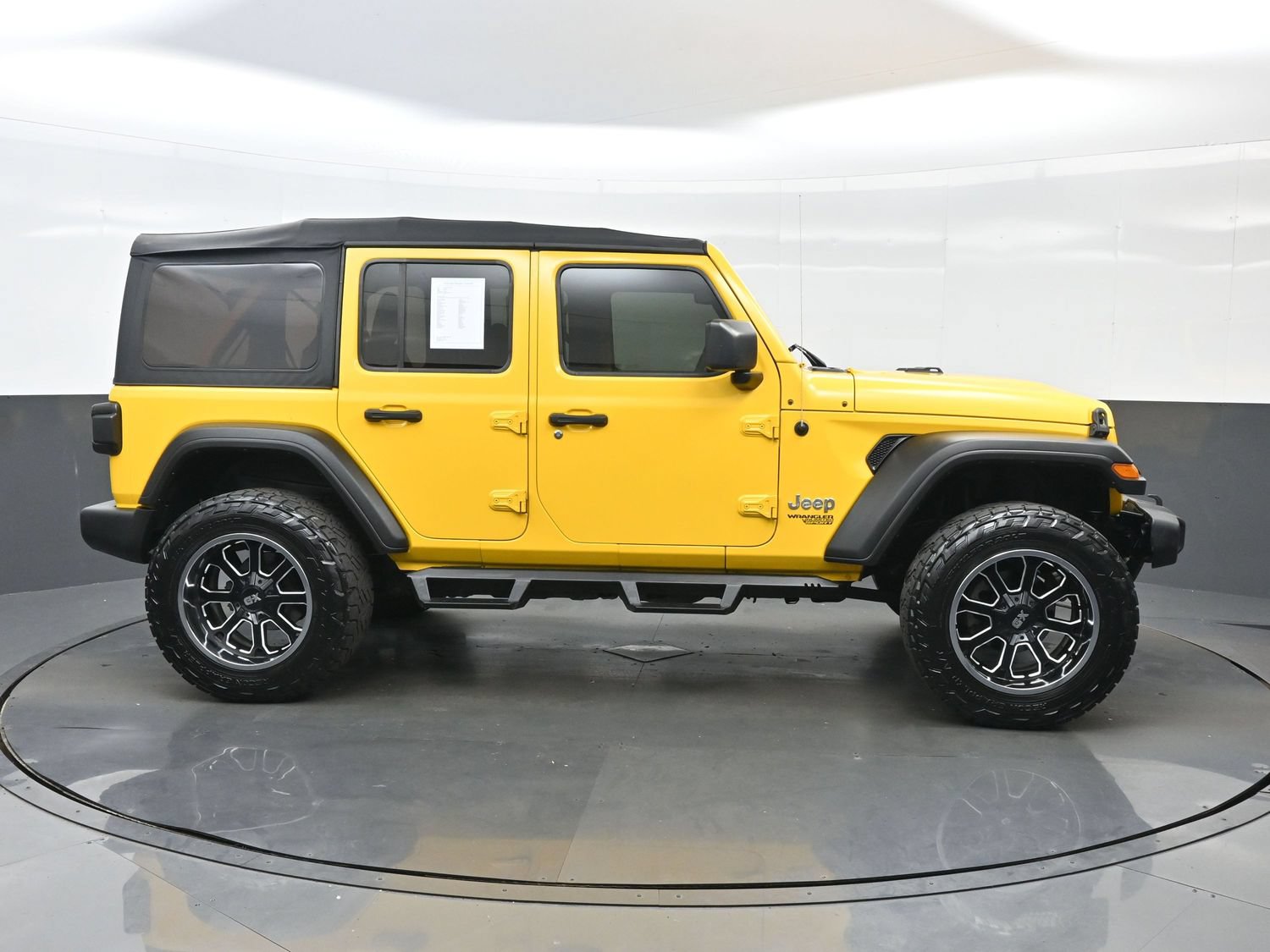 Used 2019 Jeep Wrangler Unlimited Sport AWD/4WD image 10