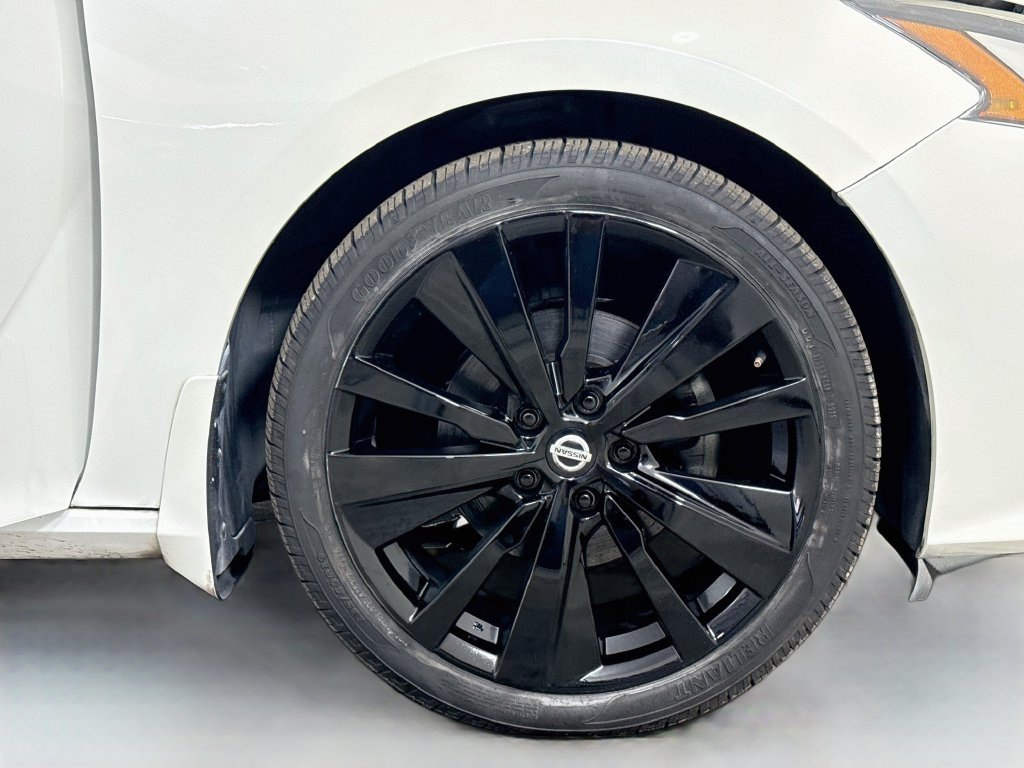 Used 2019 Nissan Altima 2.5 SR FWD image 31