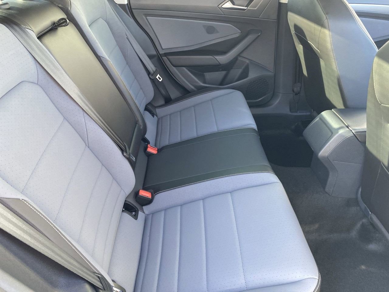 New 2026 Volkswagen Jetta SE FWD image 9