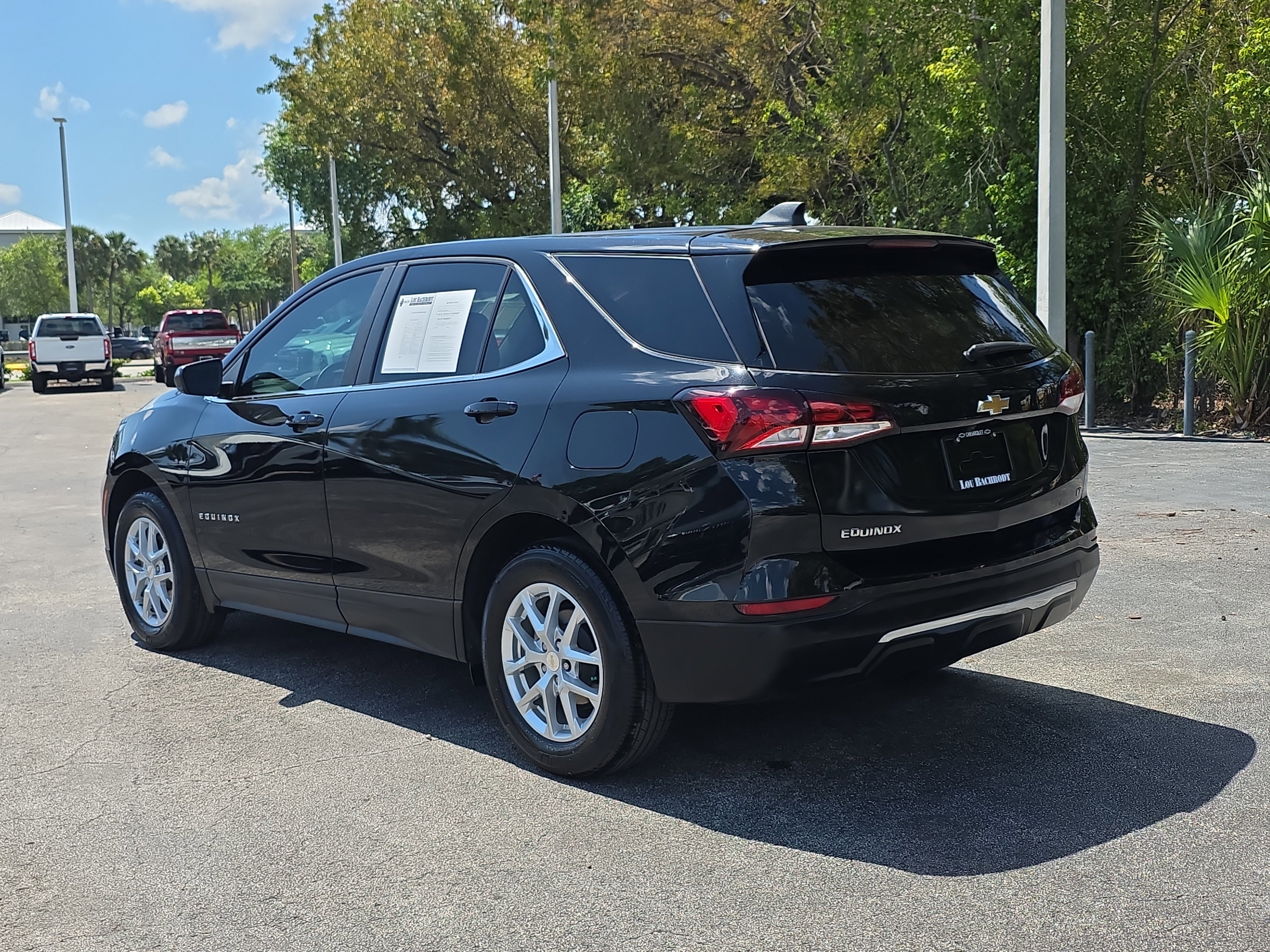 Used 2024 Chevrolet Equinox LT FWD image 5