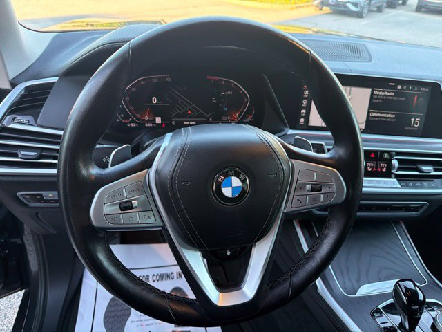 Used 2022 BMW X7 xDrive40i AWD/4WD image 25
