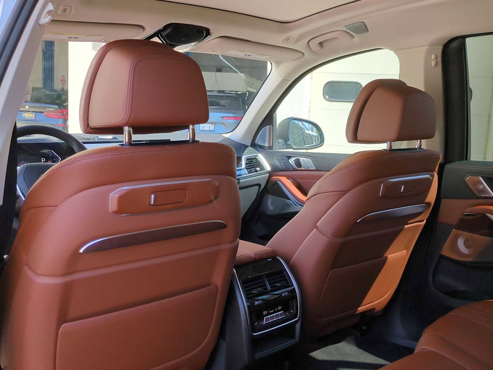 Certified 2026 BMW X7 xDrive40i w/ Executive Package image 19