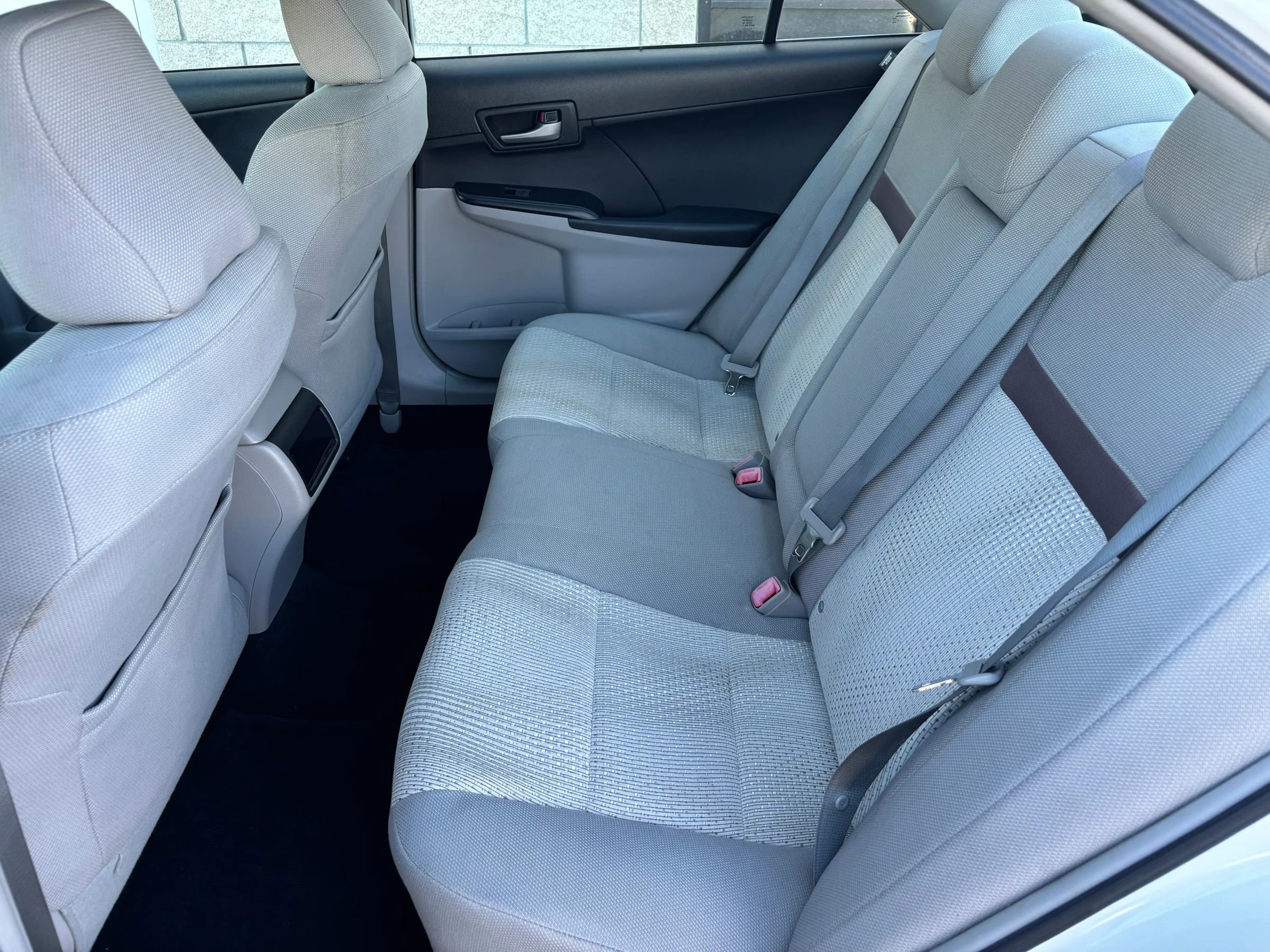 Used 2012 Toyota Camry LE image 13