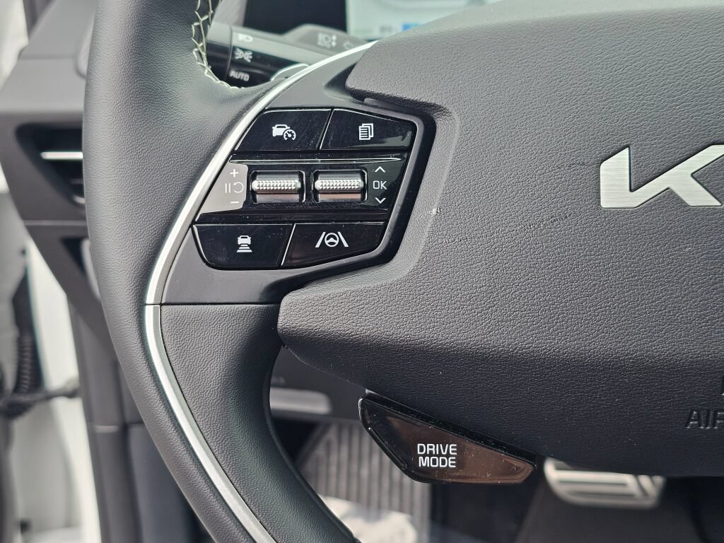 Certified 2024 Kia EV6 GT-Line AWD/4WD image 36
