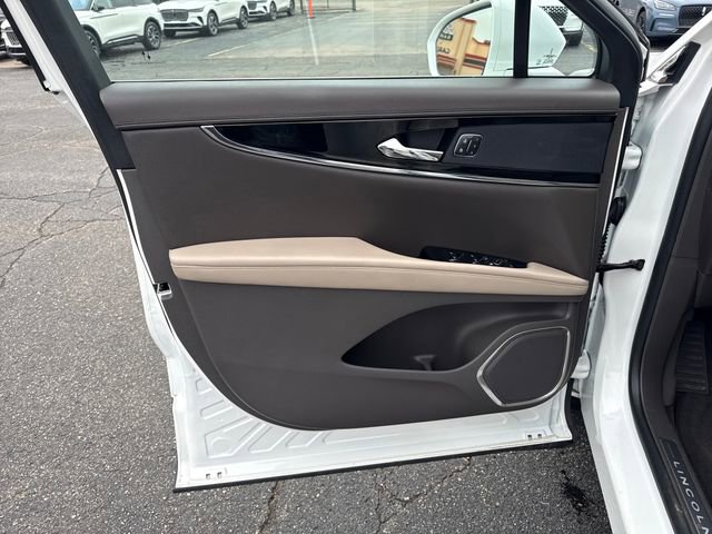 Certified 2023 Lincoln Nautilus Reserve AWD/4WD image 15