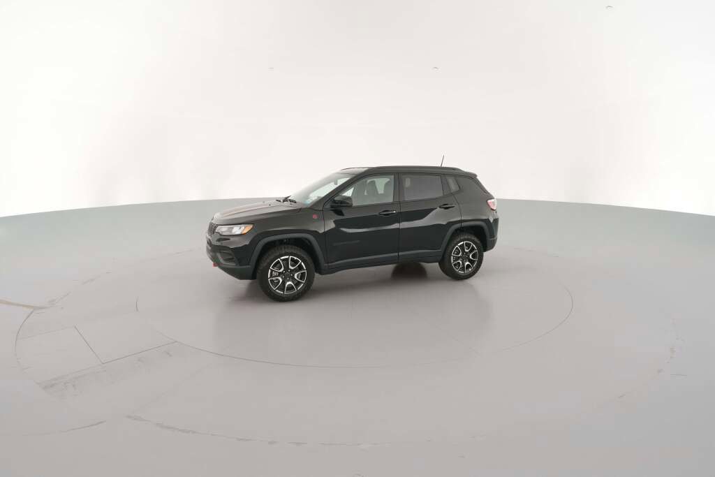 New 2026 Jeep Compass Trailhawk image 5