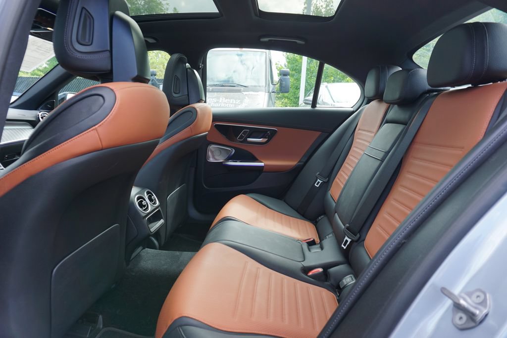 Used 2022 Mercedes-Benz C 300 4MATIC Sedan image 17