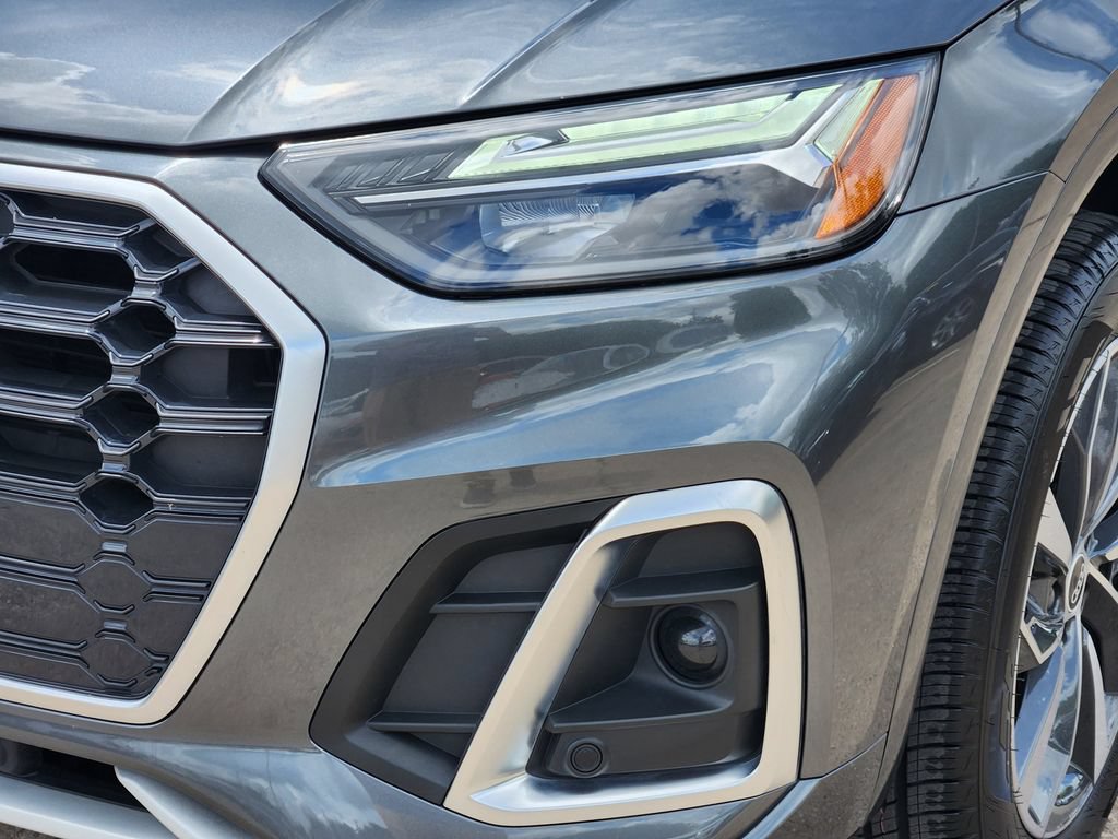 Certified 2022 Audi Q5 2.0T Premium AWD/4WD image 11
