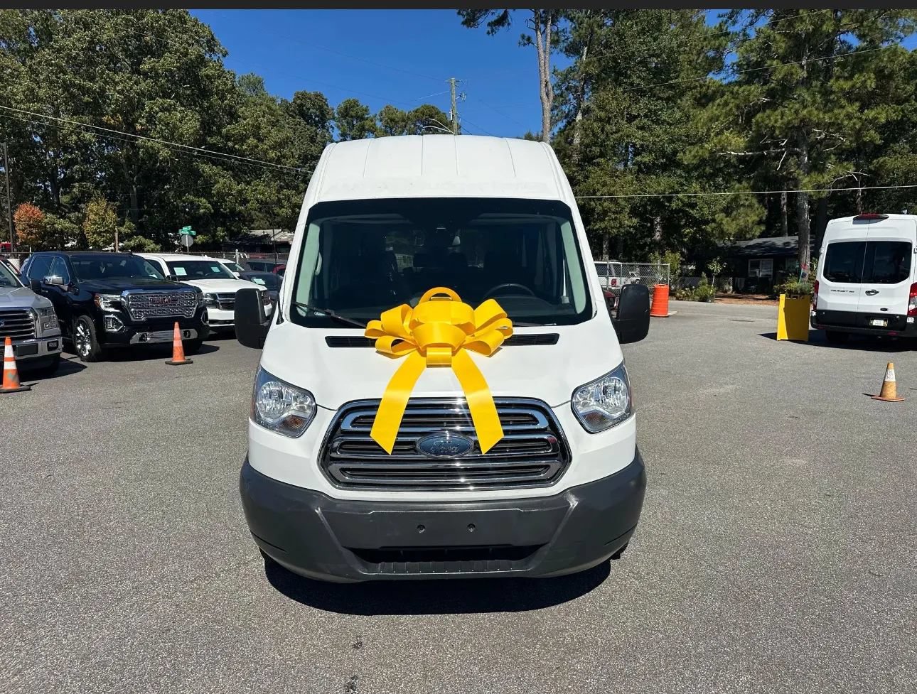 Used 2018 Ford Transit 350 XLT RWD image 14
