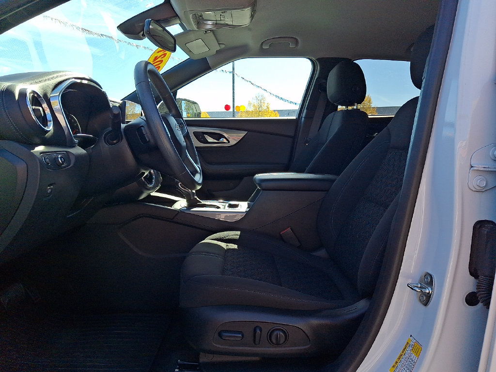 Used 2021 Chevrolet Blazer LT w/ Redline Edition AWD/4WD image 13