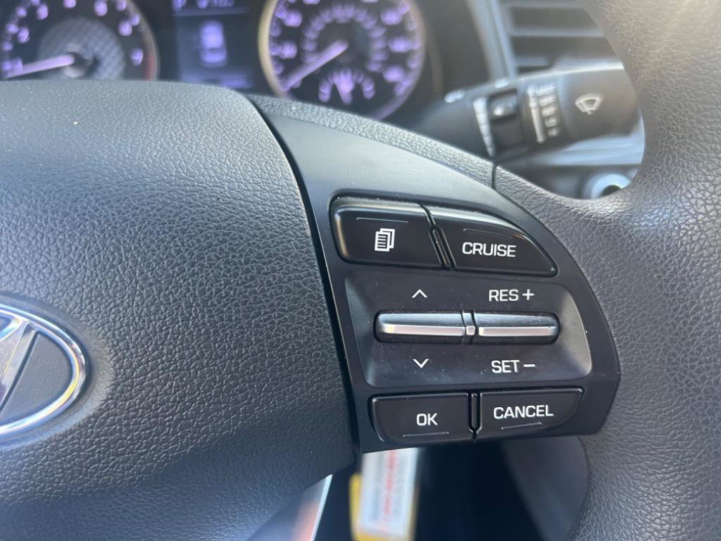 Used 2019 Hyundai Elantra SEL image 28