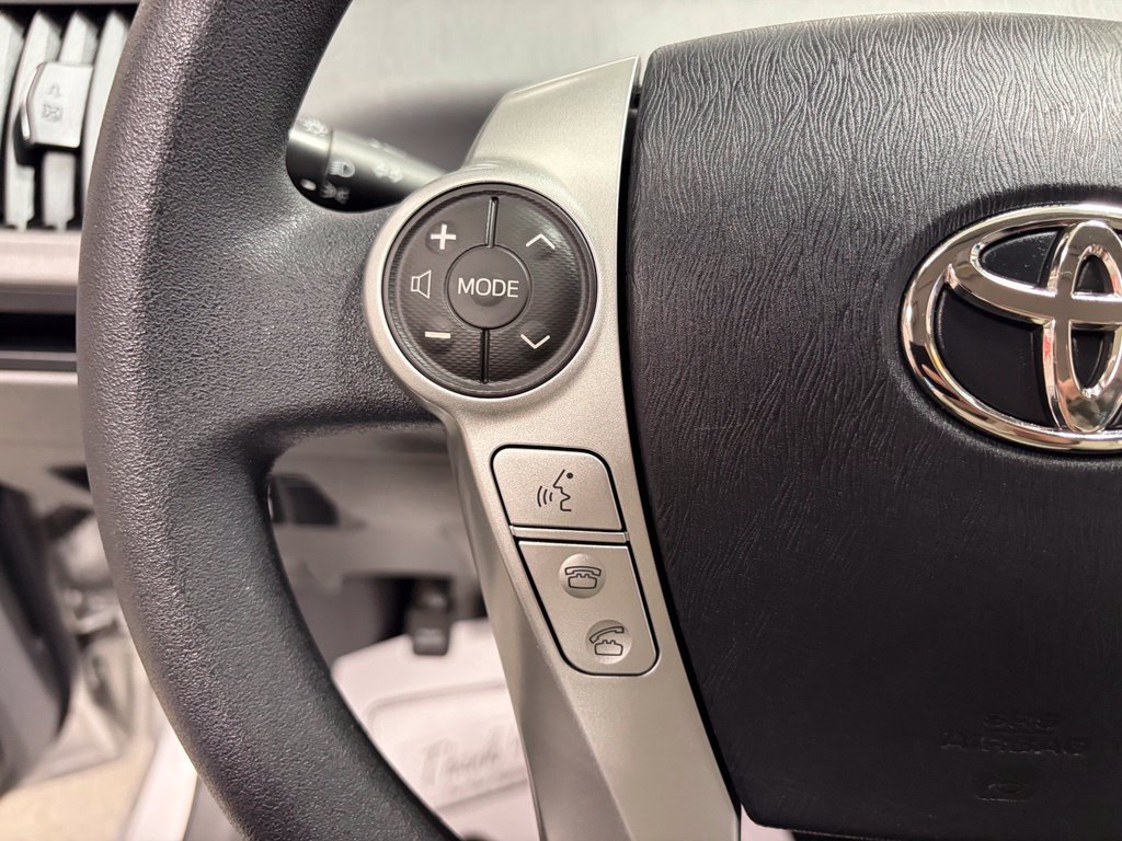 Used 2012 Toyota Prius V Three FWD image 12