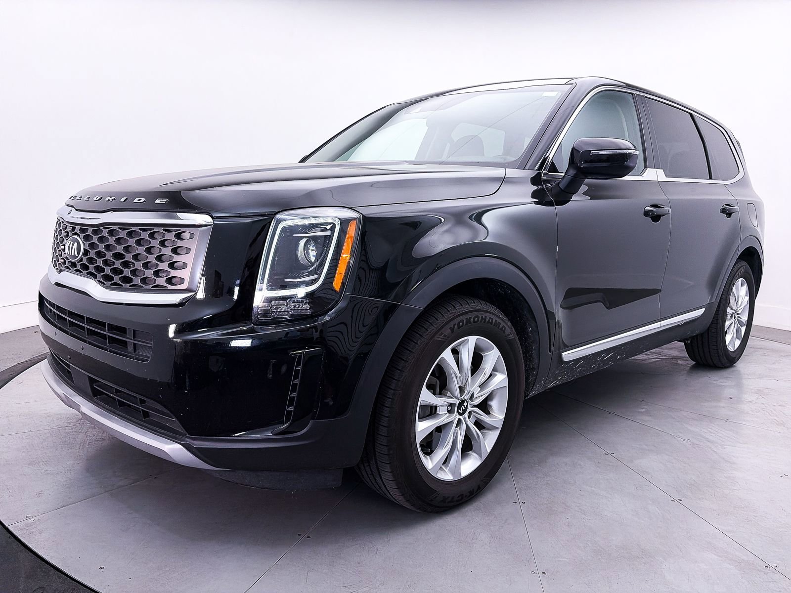 Used 2020 Kia Telluride LX AWD/4WD image 11