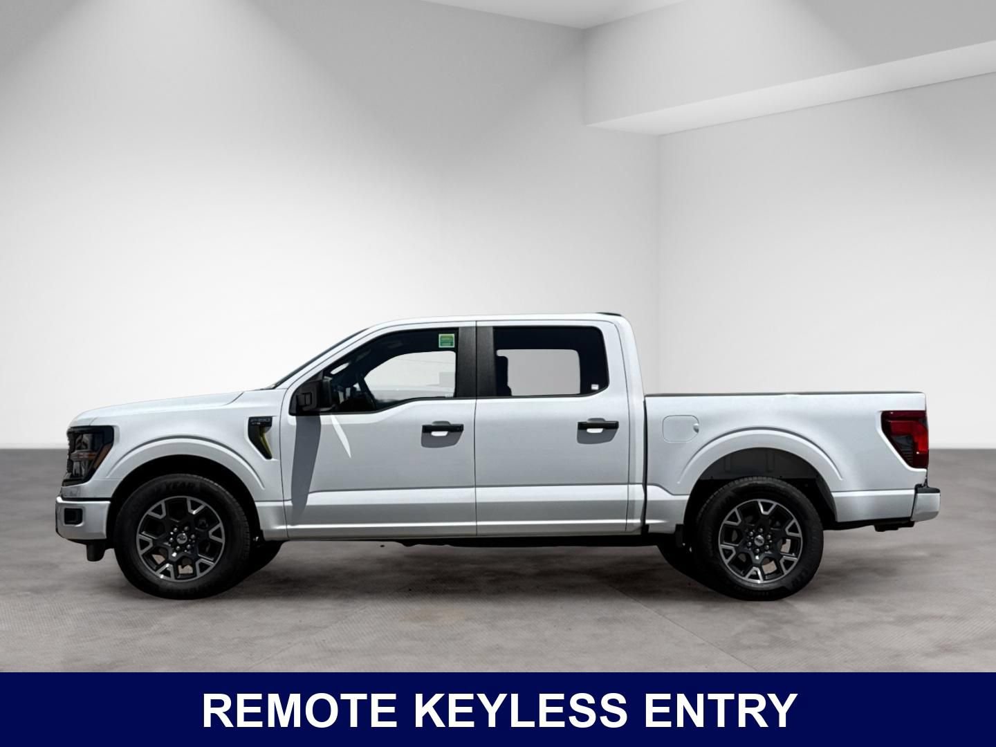 Used 2024 Ford F150 STX RWD image 3