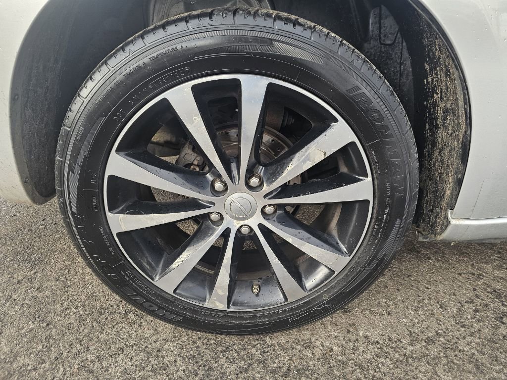 Used 2012 Chrysler 200 S image 16