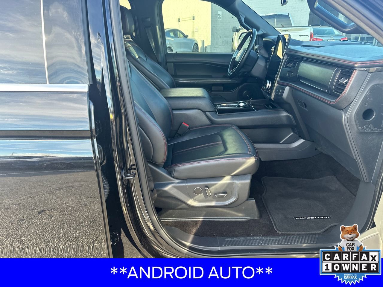 Used 2022 Ford Expedition Limited image 13