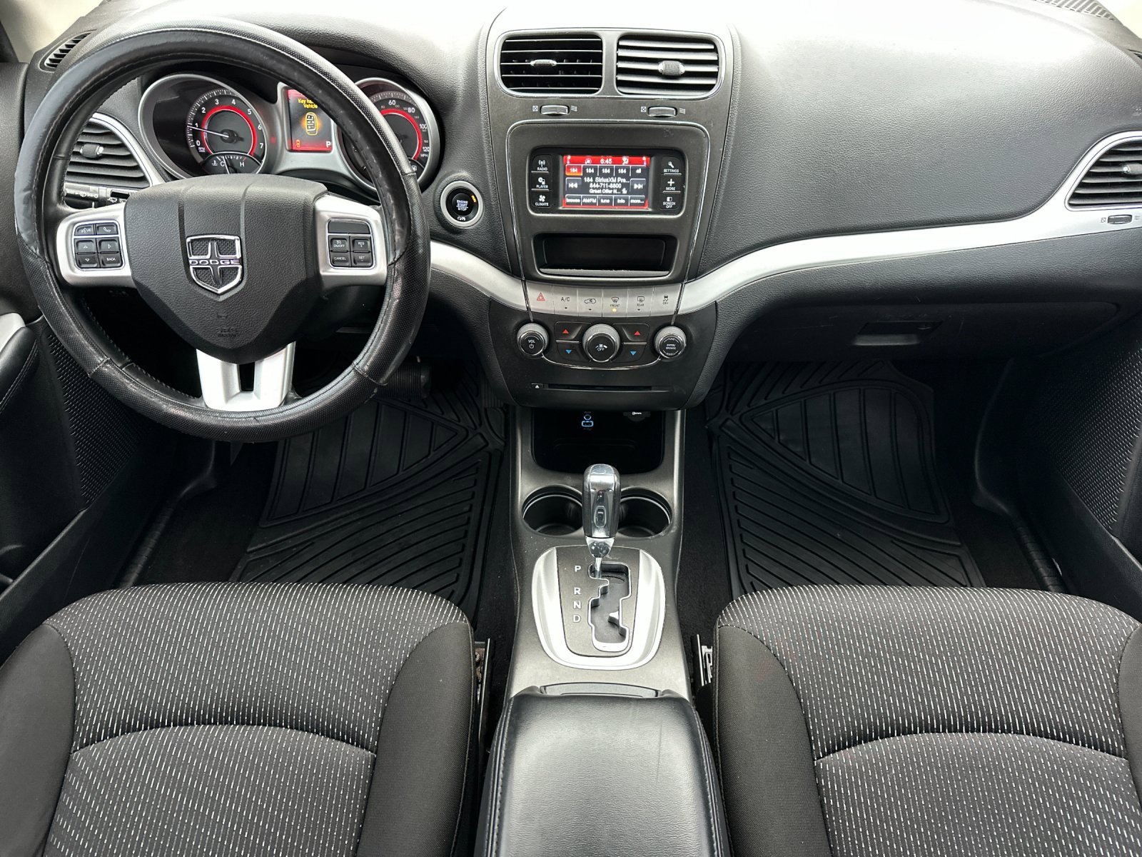 Used 2020 Dodge Journey SE w/ SE Popular Equipment Group image 13