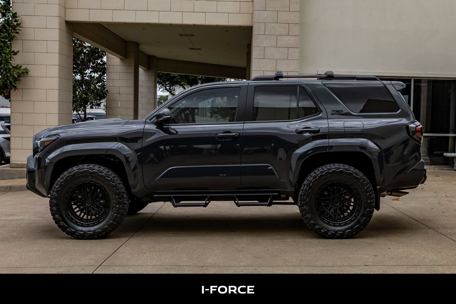 Used 2025 Toyota 4Runner TRD Sport Premium w/ Tow Technology Package AWD/4WD image 6