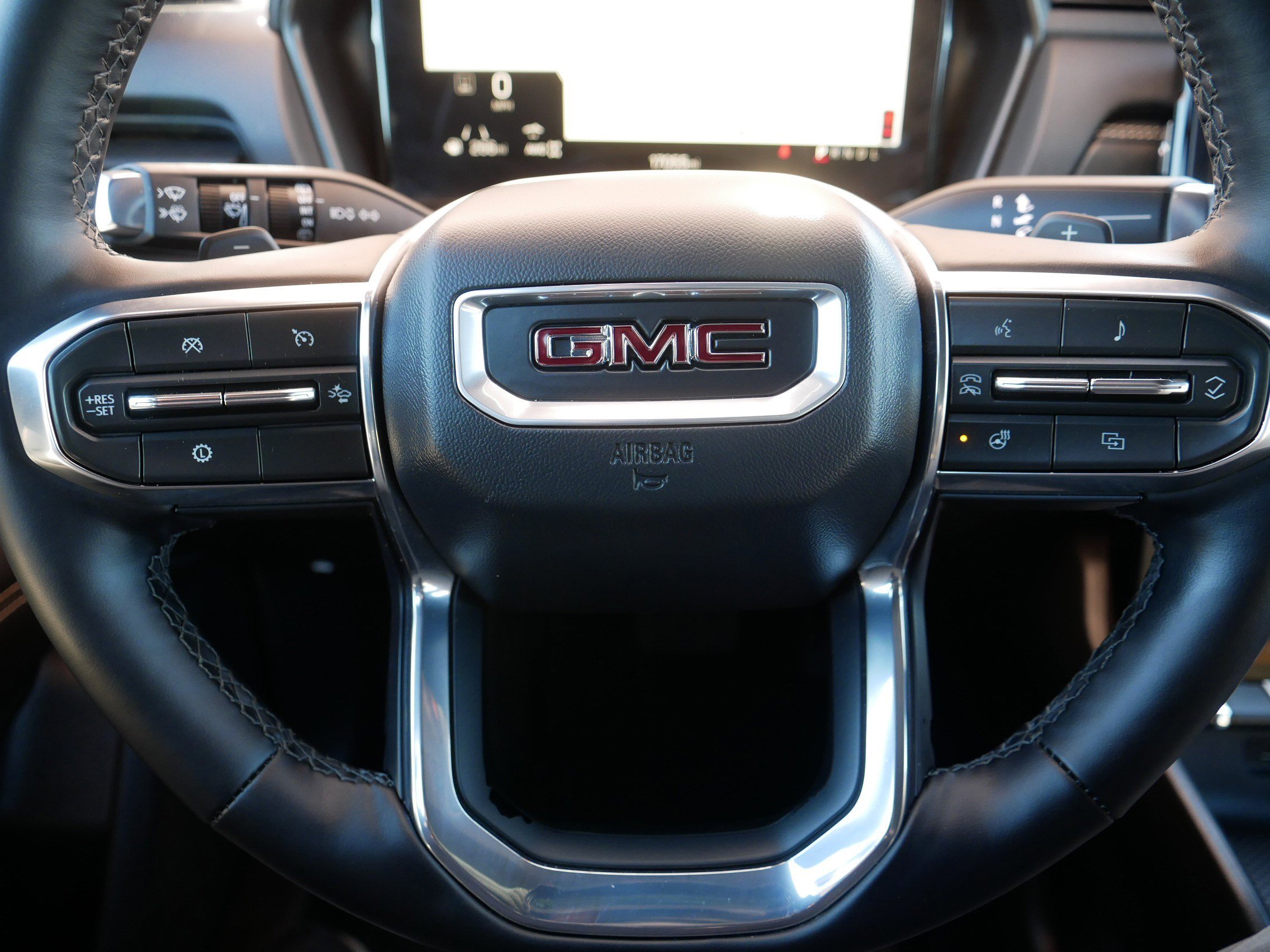 Used 2025 GMC Terrain Elevation image 25