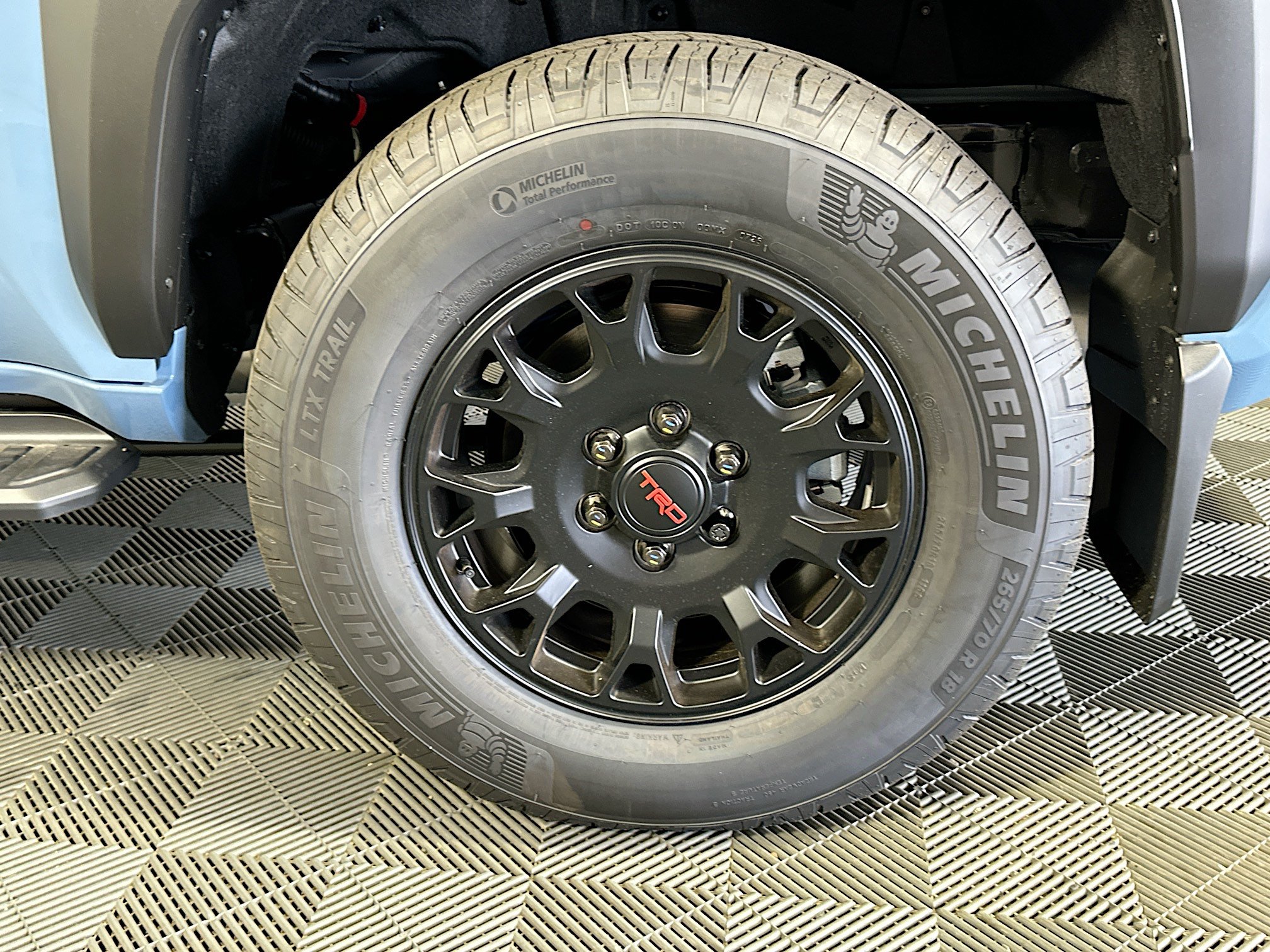 New 2026 Toyota 4Runner TRD Off-Road Premium AWD/4WD image 11