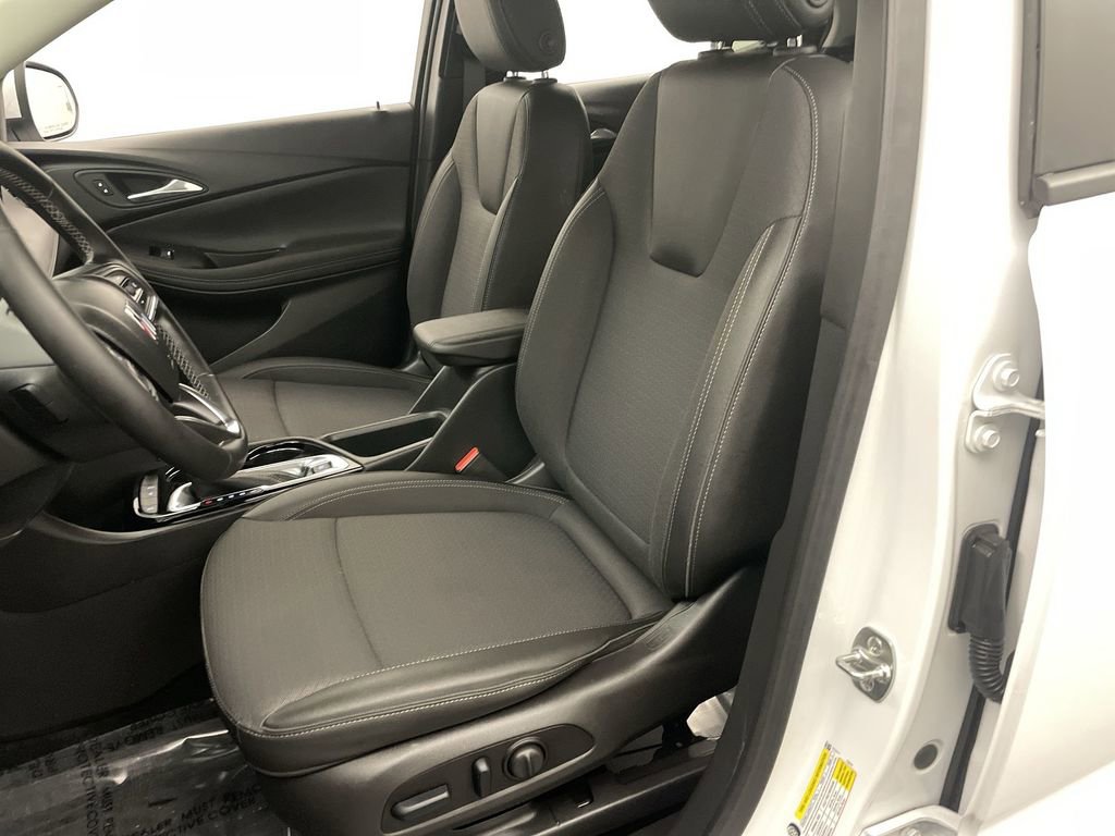 Used 2025 Buick Encore GX Preferred w/ Comfort Package image 13