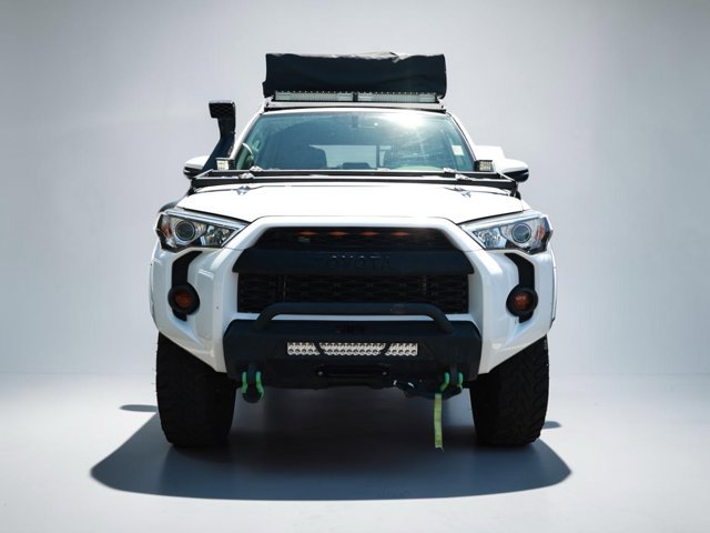 Used 2019 Toyota 4Runner SR5 Premium AWD/4WD image 3