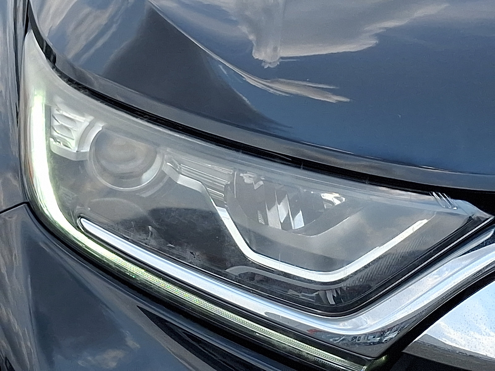 Used 2018 Honda CR-V EX image 10