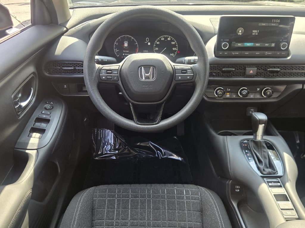 Used 2024 Honda HR-V LX image 13