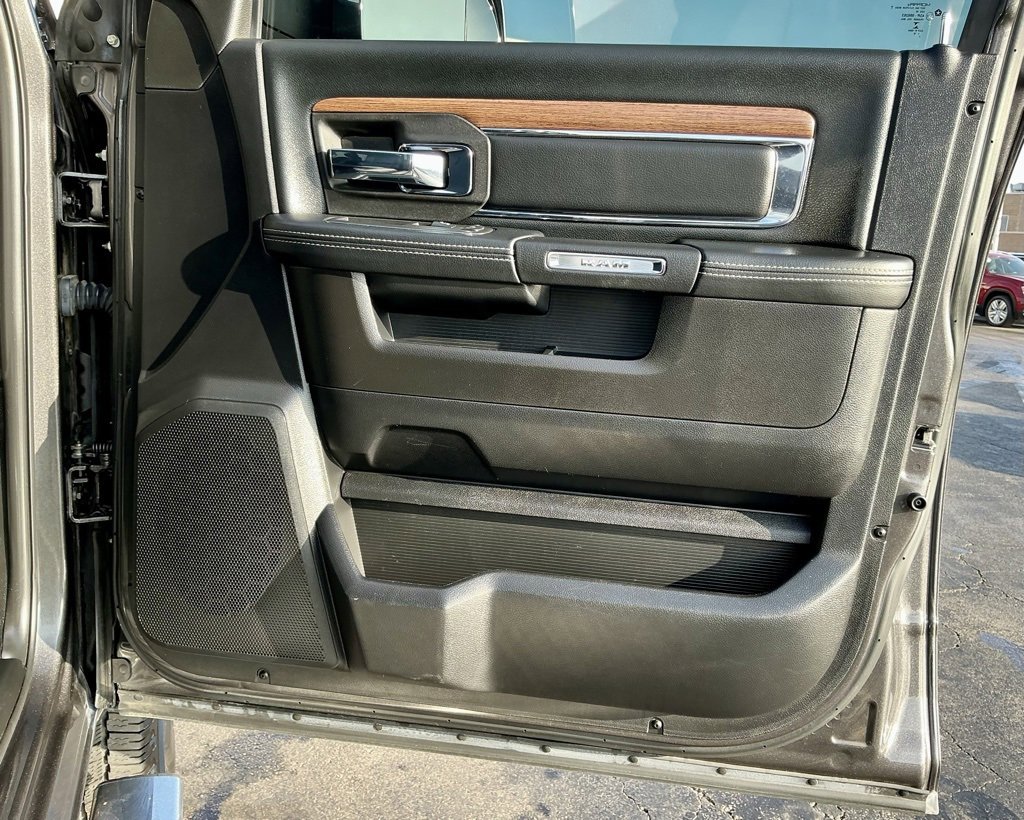 Used 2018 RAM 2500 Laramie w/ Convenience Group image 22