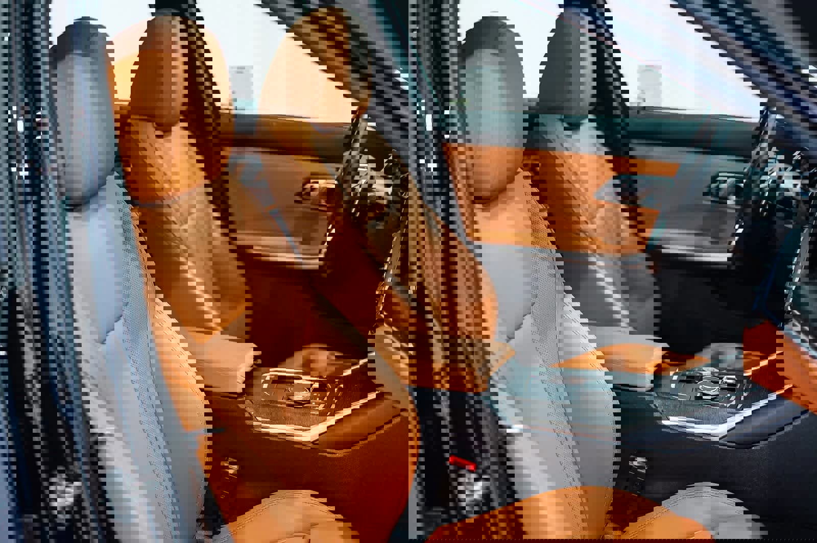 Used 2023 BMW 330i Sedan w/ Driving Assistance Package image 17