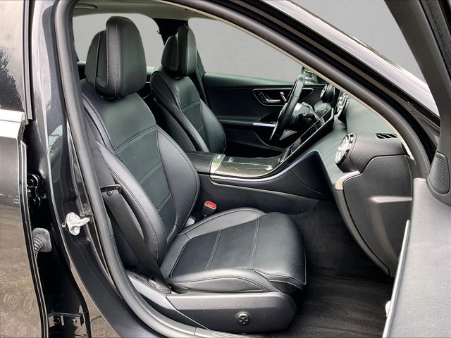 Used 2023 Mercedes-Benz C 300 Sedan image 9